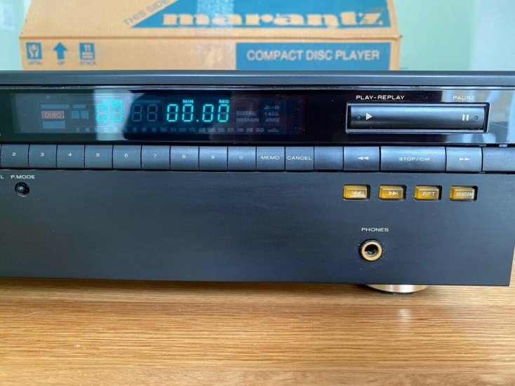 Marantz CD 50 đẹp và hoạt động hoàn hảo