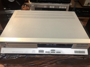 Philips cd 471 trắng bạc