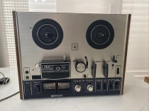 AKAI 4000 DB