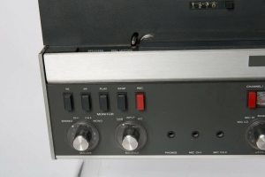 Revox A77 MK III 4 track - Hàng Ebay Đức