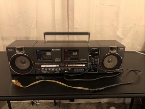 Sharp QT 90 Boombox