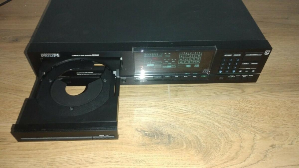 Philips CD 880