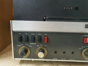 Revox A77 MKIII - 4 track những năm 70