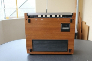 Vỏ gỗ Revox A77