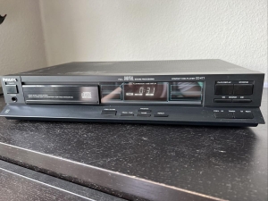 Philips CD 471 đẹp và hoạt động hoàn hảo